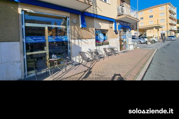 Vendita Bar CESSIONE ATTIVITA' COMMERCIALE a Ceriale (SV)