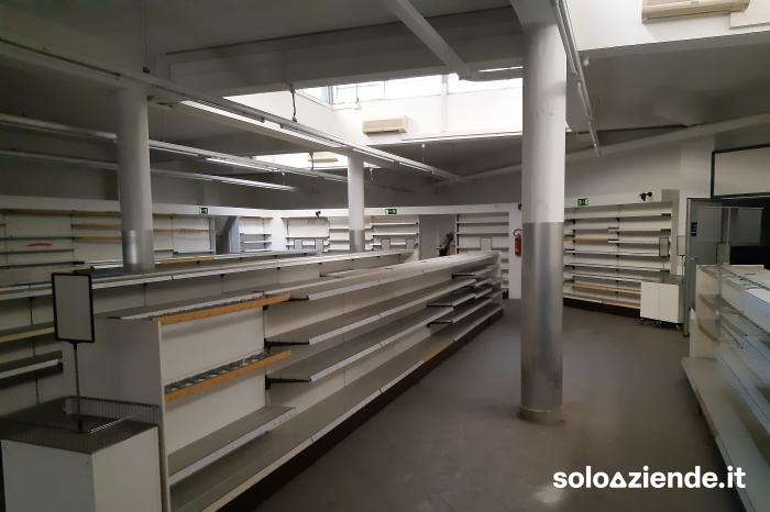 Vendita Servizi vari FORO COMMERCIALE MOLTEPLICI ATTIVITA' a Trieste (TS)