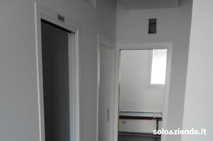 Affitto Locali commerciali e artigianali NEGOZIO USO CENTRO ESTETICO-SANITARIO a Mogliano Veneto (TV)