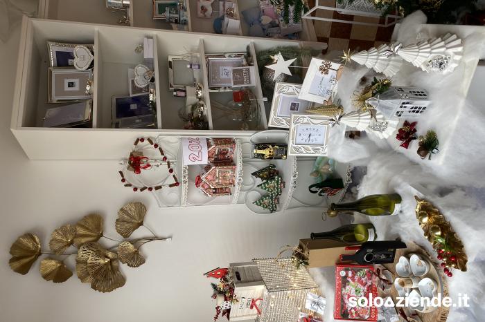 Vendita Commercio al dettaglio non alimentare NEGOZIO BOMBONIERE ARTICOLI REGALO a Spinea (VE)