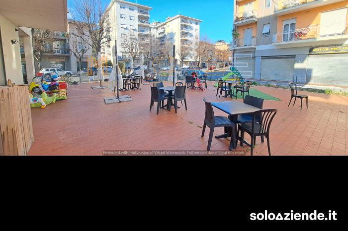 Vendita Bar BAR/GELATERIA/TAVOLA CALDA E FREDDA a Albenga (SV)