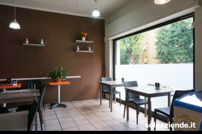 Vendita Bar ATTIVITA’ COMMERCIALE – BAR BEN AVVIATO a Parma (PR)