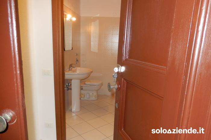 Affitto Locali commerciali e artigianali LOCALE COMMERCIALE MM1 VILLA SAN GIOVANNI - GRECO a Milano (MI)