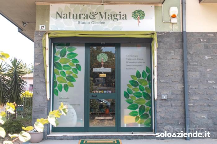 Vendita Commercio al dettaglio non alimentare NEGOZIO AL DETTAGLIO E ANNESSO STUDIO OLISTICO  a Viagrande (CT)