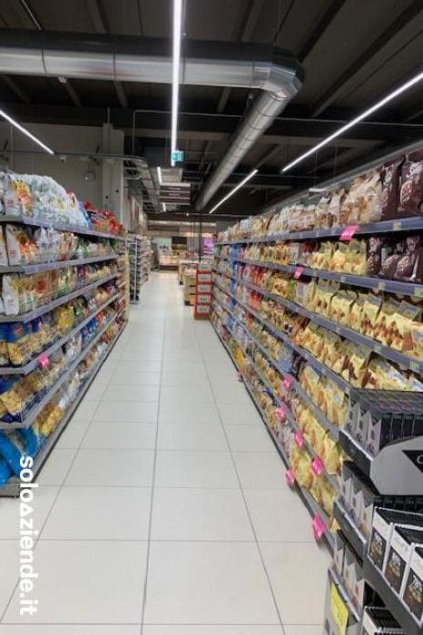 IMMOBILE LOCATO A SUPERMERCATO IN VENDITA A DOLO Dolo (VE) - Soloaziende.it
