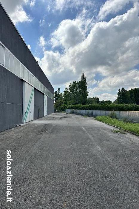 CAPANNONE IN AFFITTO A MIRA - Soloaziende.it
