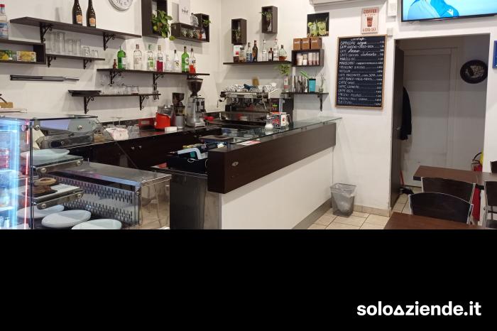 Vendita Bar VENDO BAR ZONA PIAZZA DE ANGELI a Milano (MI)