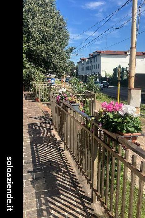 Vendita Ristoranti VENDESI ATTIVITÀ DI CAFFETTERIA PIZZERIA E PUB a Senago (MI)