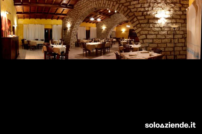 Vendita Ristoranti RISTORANTE POLIGNANO A MARE  a Polignano a Mare (BA)