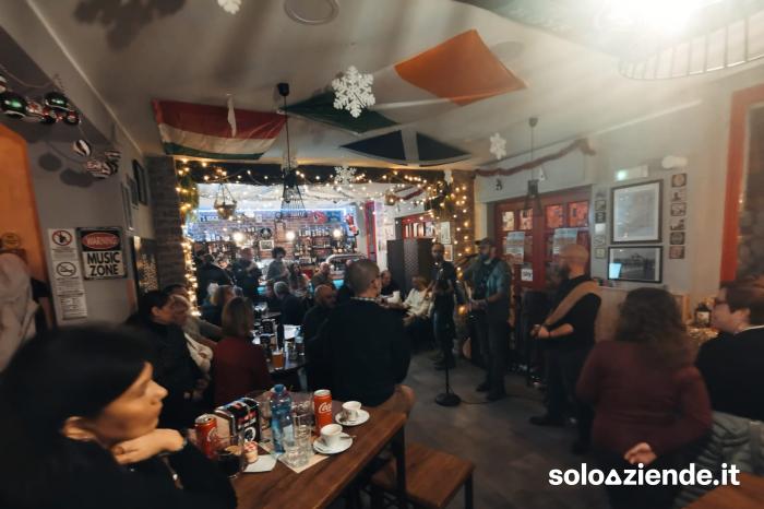 Vendita Bar PUB-BIRRERIA COMPLETAMENTE NUOVO a Marcignago (PV)