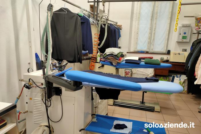 Vendita Attivita' artigianali alimentari e non LAVANDERIA LAVASECCO  a Milano (MI)
