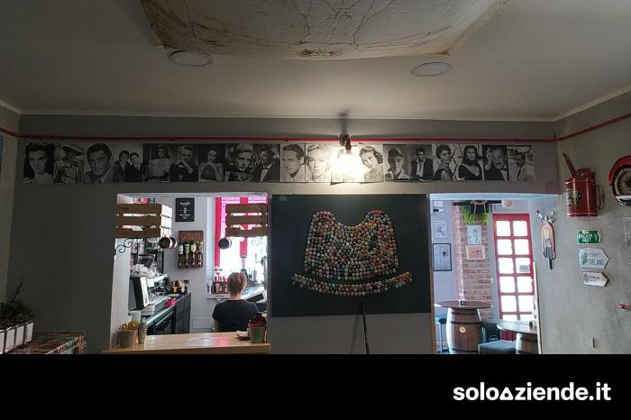 Vendita Bar PUB-BIRRERIA COMPLETAMENTE NUOVO a Marcignago (PV)