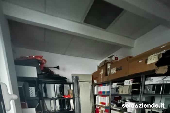Vendita Immobili uso ufficio - ambulatorio VENDITA GRANDE UFFICIO A CAMPI IN PASSO BUOLE a Genova (GE)