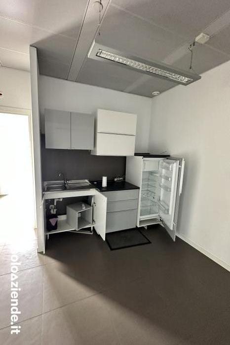 Affitto Immobili uso ufficio - ambulatorio  PRESTIGIOSO UFFICIO IN AFFITTO A MESTRE TORRE EVA a Venezia (VE)