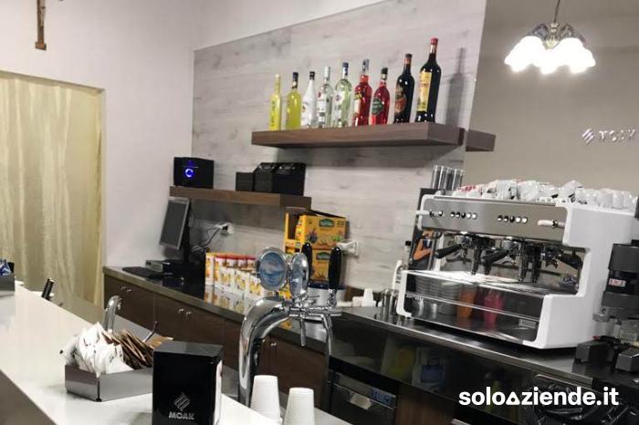 Vendita Bar  BAR E SALA GIOCHI CON LICENZA GIÀ AVVIATA  a Torricella (TA)
