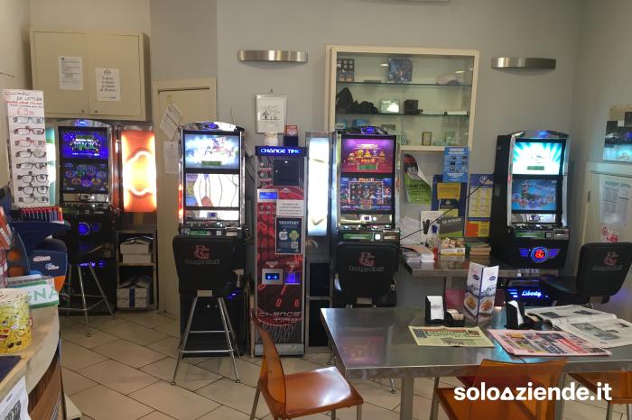 Vendita Tabaccherie BAR TABACCHI RICEVITORIA LOTTO SLOT GRATTA E VINCI a Grosseto (GR)