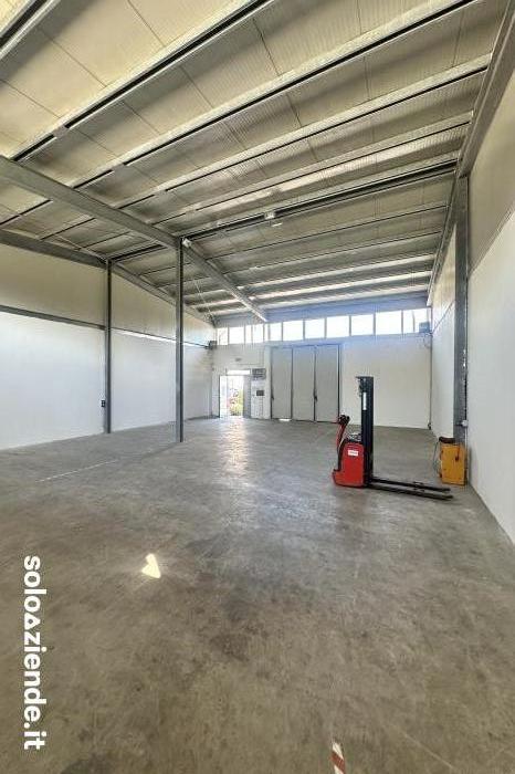 Affitto Fabbricati industriali - Capannoni CAPANNONE IN AFFITTO A MESTRE a Venezia (VE)