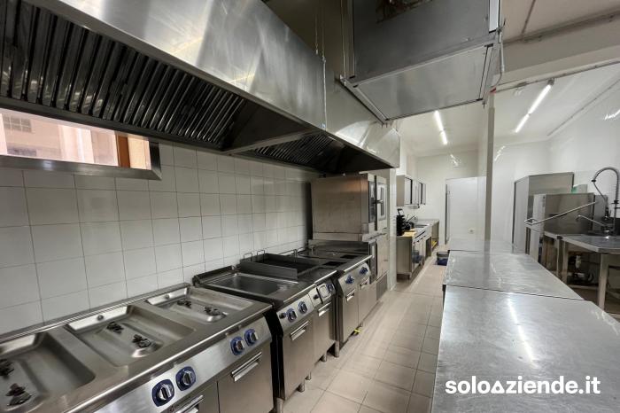 Affitto Ristoranti AFFITTASI RISTORANTE DI NUOVA COSTRUZIONE  a Balestrate (PA)
