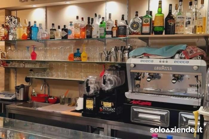 Vendita Bar BAR GELATERIA BEN VVIATO DA 6 ANNI IN PIAZZA a Verdellino (BG)