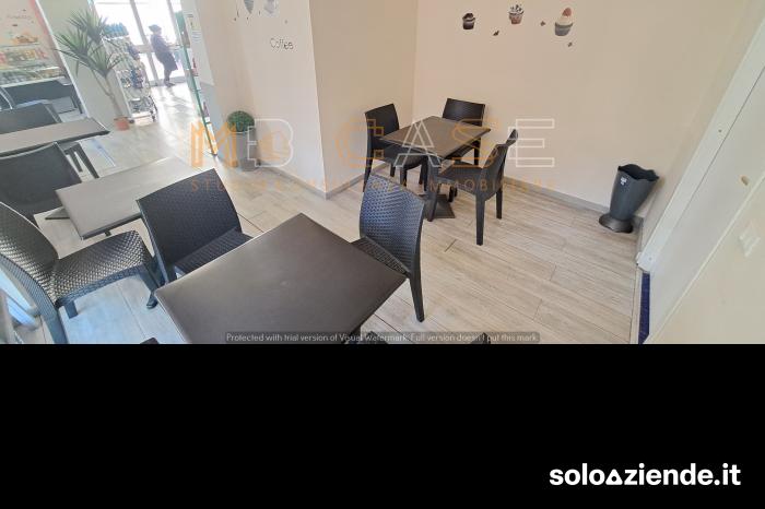 Vendita Bar BAR/GELATERIA/TAVOLA CALDA E FREDDA a Albenga (SV)
