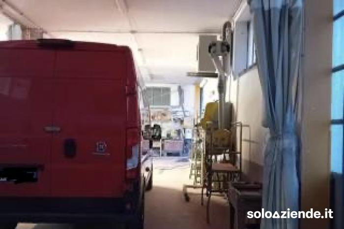 Affitto Locali commerciali e artigianali AFFITTASI CAPANNONE PESCARA COLLI a Pescara (PE)