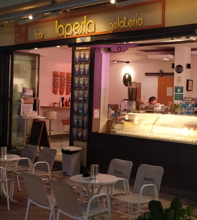 Affitto Bar AFFITTASI BAR GELATERIA STORICA BELLARIA CENTRO a Bellaria-Igea Marina (RN)