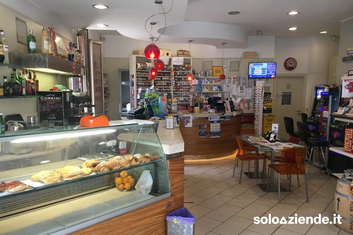 Vendita Tabaccherie BAR TABACCHI RICEVITORIA LOTTO SLOT GRATTA E VINCI a Grosseto (GR)