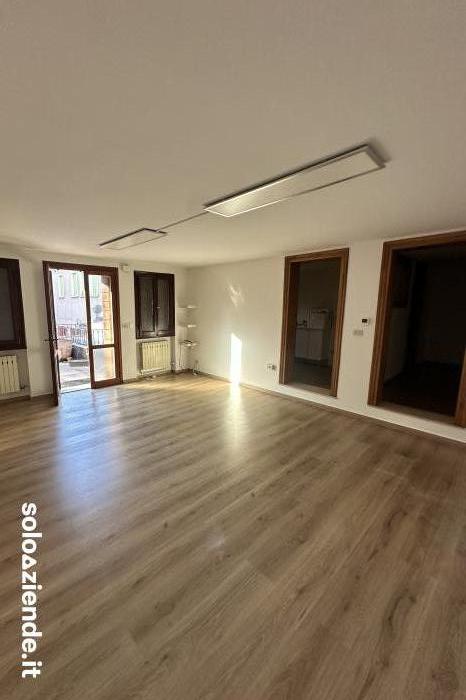UFFICIO IN VENDITA A MESTRE CARPENEDO - Soloaziende.it