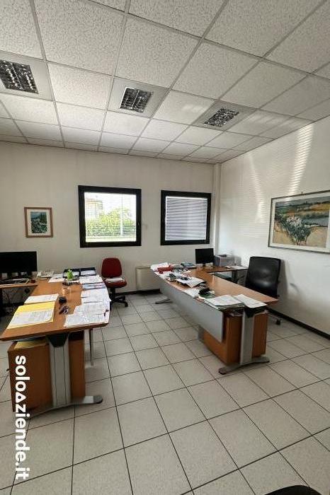 Affitto Fabbricati industriali - Capannoni CAPANNONE IN AFFITTO A MIRA ROMEA a Mira (VE)