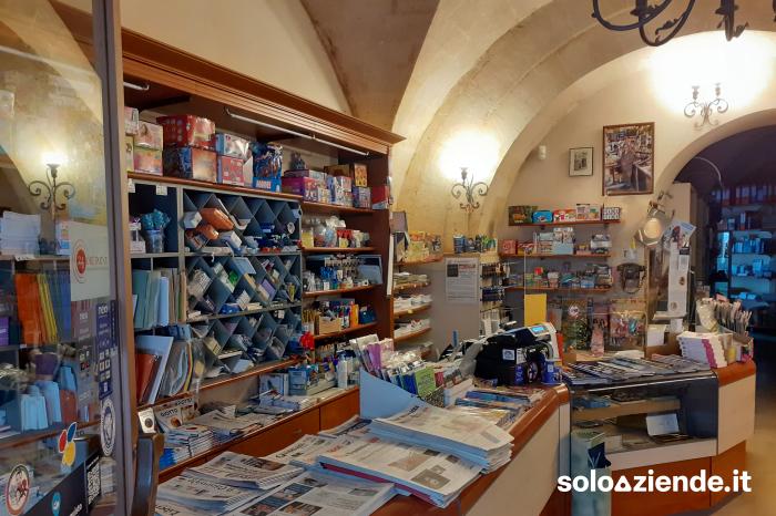 Vendita Commercio al dettaglio non alimentare VENDITA CARTOLIBRERIA - RIV. GIORNALI a Gravina in Puglia (BA)