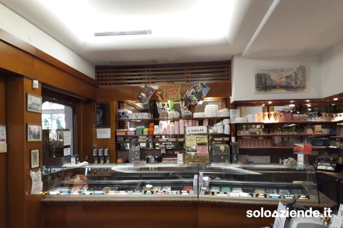 Vendita Bar VENDESI BAR GELATERIA  a Trieste (TS)