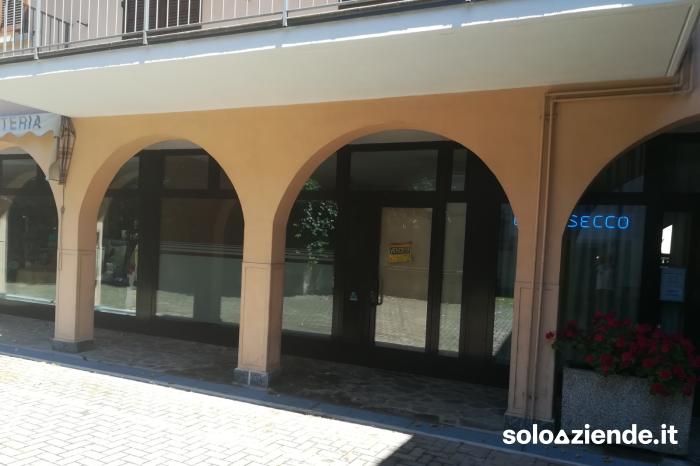 Vendita Locali commerciali e artigianali LOCALE DI 50 MQ  a Bergamo (BG)