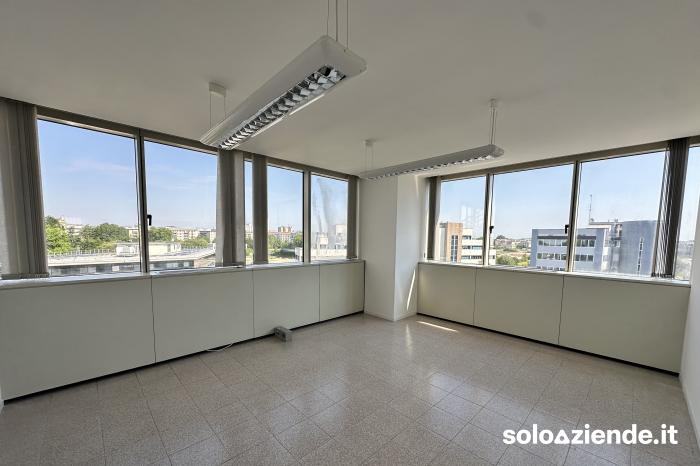 UFFICIO IN AFFITTO A MESTRE- VIA TORINO 105 Venezia (VE) - Soloaziende.it