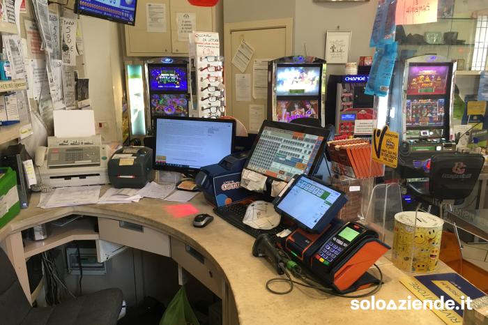 Vendita Tabaccherie BAR TABACCHI RICEVITORIA LOTTO SLOT GRATTA E VINCI a Grosseto (GR)