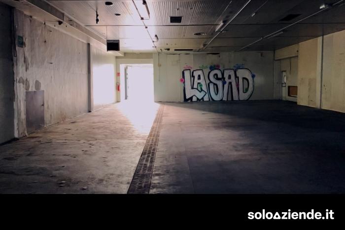Affitto Fabbricati industriali - Capannoni LOCATION PER EVENTI, VIDEO MUSICALI E SPOT A MILAN a Pero (MI)