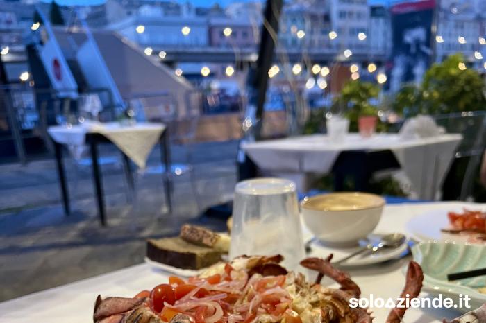 Vendita Ristoranti RISTORANTE LOUGE BAR VENDESI a Genova (GE)