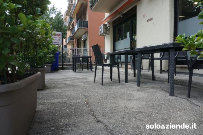 Vendita Bar ATTIVITA’ COMMERCIALE – BAR BEN AVVIATO a Parma (PR)