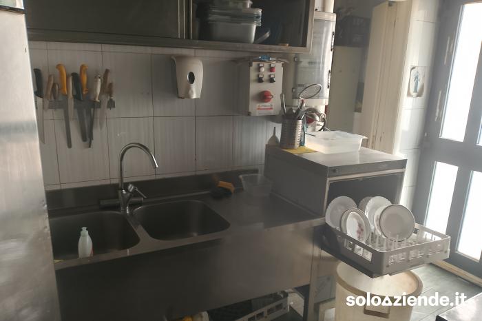 Vendita Ristoranti RISTORANTE POLIGNANO A MARE  a Polignano a Mare (BA)
