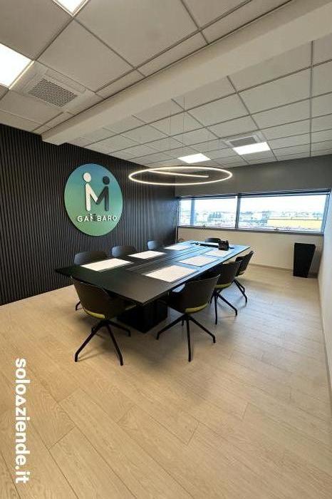 POSTAZIONE CO-WORKIN IN AFFITTO A MESTRE - Soloaziende.it