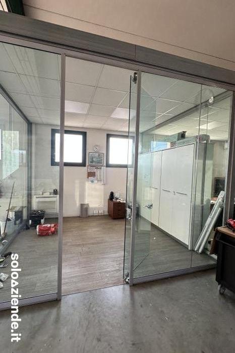 Affitto Fabbricati industriali - Capannoni CAPANNONE IN AFFITTO A MIRA  a Mira (VE)