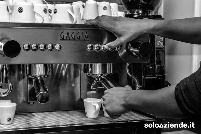 SNACK BAR CAFFETTERIA IN VENDITA VICINANZE MIRA Mira (VE) - Soloaziende.it