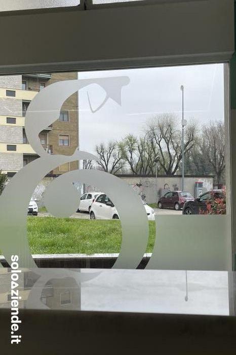 Vendita Servizi vari TOELETTATURA  a Corsico (MI)