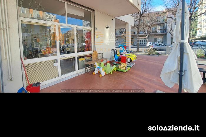 Vendita Bar BAR/GELATERIA/TAVOLA CALDA E FREDDA a Albenga (SV)