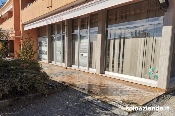 Vendita Locali commerciali e artigianali LOCALE 190MQ    SCANTINATO 180MQ a San Fior (TV)