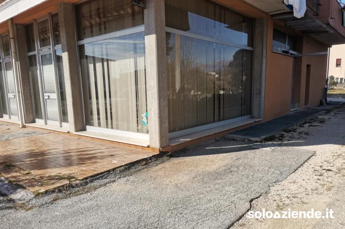 Vendita Locali commerciali e artigianali LOCALE 190MQ    SCANTINATO 180MQ a San Fior (TV)